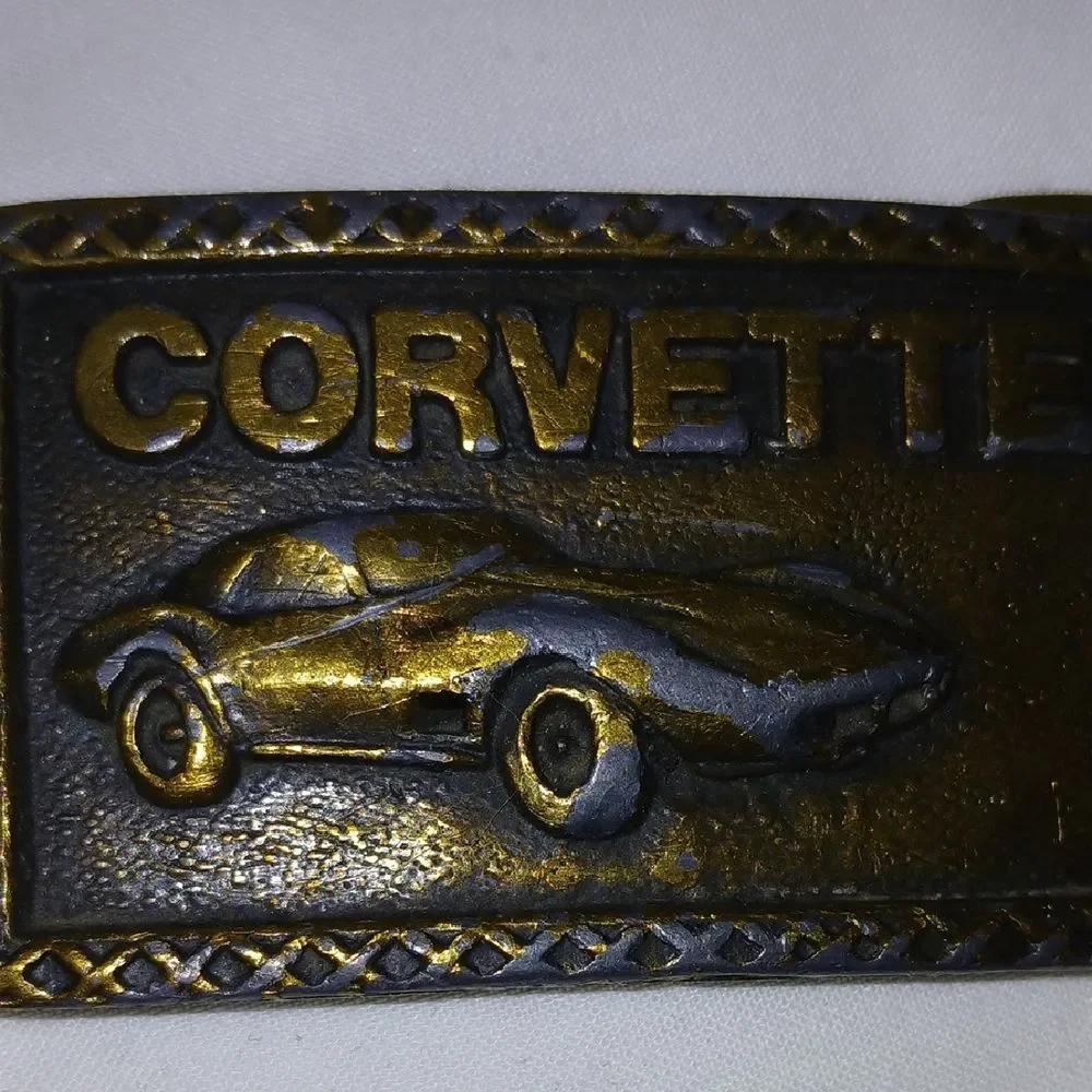 Vntg Corvette Bronze Belt Buckle - Picture 2 of 5